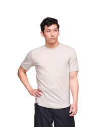 HOKA ESSENTIAL TEE Men เสื้อยืดทีเชิ๊ตผู้ชาย
