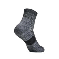 QUARTER RUN SOCK 3-PACK Unisex ถุงเท้าวิ่งสำหรับผู้ชายและผู้หญิง