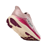 HOKA CLIFTON 11 WIDE รองเท้าวิ่งถนนผู้หญิง