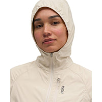 HOKA SKYFLOW WIND JACKET Women เสื้อแจ็กเก็ตผู้หญิง
