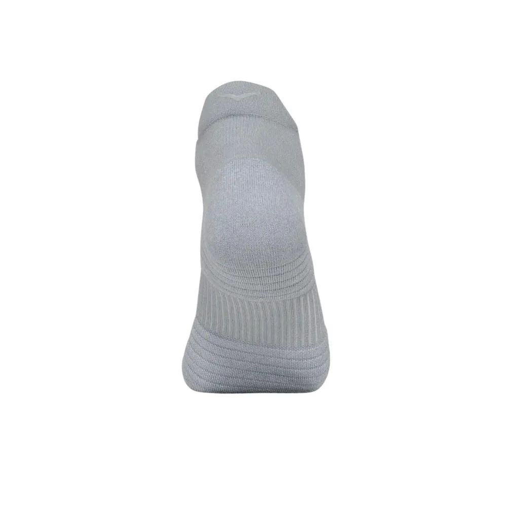 NO-SHOW RUN SOCK 3-PACK  ถุงเท้าวิ่งสำหรับผู้ชายและผู้หญิง