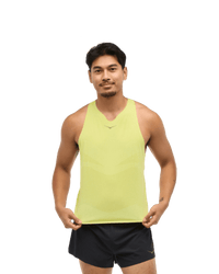 RACE DAY SINGLET Men เสื้อวิ่งกล้ามผู้ชาย