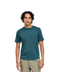 HOKA ESSENTIAL TEE Men เสื้อยืดทีเชิ๊ตผู้ชาย
